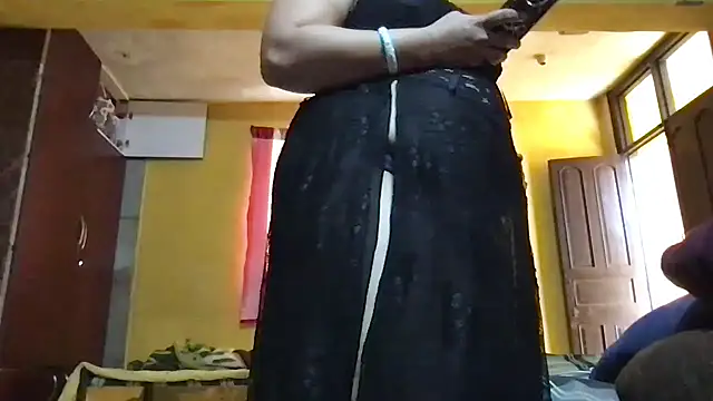 Riyasingh9 online show from April 23, 4:35 am