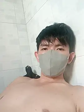 nguyenven online show from May 3, 8:20 am