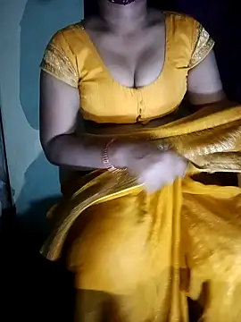 Snapshot of YUKTAPOWER chatting on March 11, 6:08 pm YUKTAPOWER online show from March 11, 6:08 pm