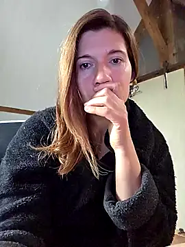 Lina lou4 online show from October 27, 8:51 am