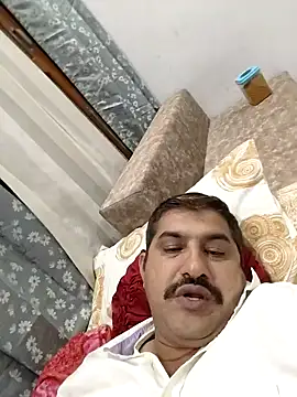Snapshot of Amandev7 chatting on June 8, 4:29 pm Amandev7 online show from June 8, 4:29 pm