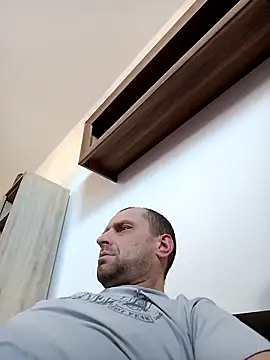 Snapshot of Roman0798 chatting on December 21, 9:55 am Roman0798 online show from December 21, 9:55 am