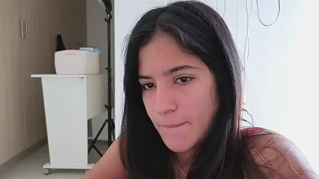 I am kat online show from November 14, 4:06 pm