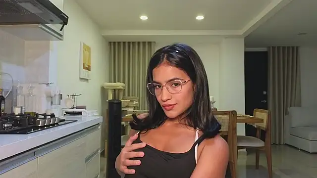 I am kat online show from March 13, 3:02 am