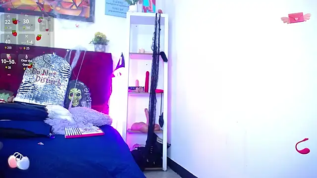 Snapshot of louise_nails chatting on November 4, 4:50 pm louise nails online show from November 4, 4:50 pm