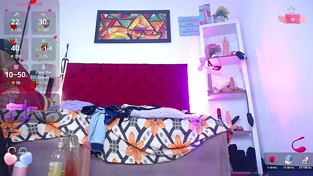 Snapshot of louise_nails chatting on November 23, 1:55 pm louise nails online show from November 23, 1:55 pm