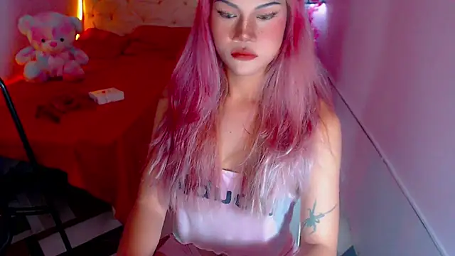 Snapshot of StellaSaucyCum chatting on May 13, 5:10 pm StellaSaucyCum online show from May 13, 5:10 pm