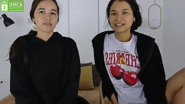 sexychanell 18 online show from February 3, 1:16 pm