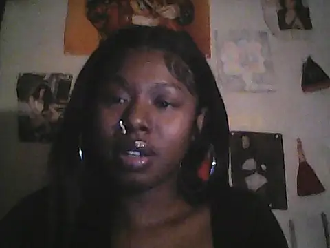 TinyBlazian901 online show from March 21, 6:49 am