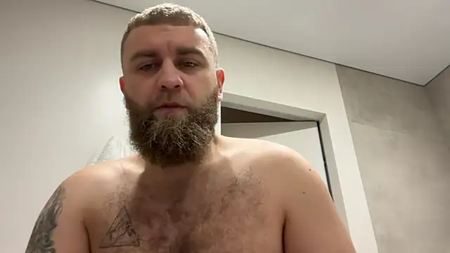 Snapshot of Bear_bear_ chatting on November 7, 9:09 am Bear bear online show from November 7, 9:09 am