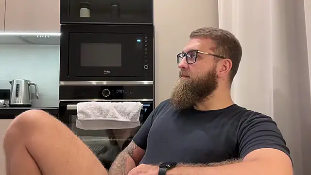 Snapshot of Bear_bear_ chatting on November 29, 1:47 pm Bear bear online show from November 29, 1:47 pm