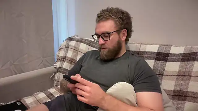 Bear bear  online show from June 22, 9:06 am