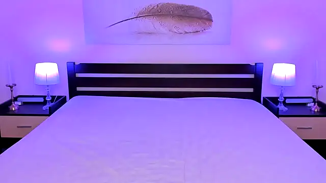 Jesss Leone online show from March 11, 9:43 pm