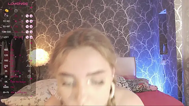 MiaMiaMeow online show from July 29, 12:36 pm