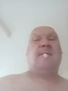 bigboy197311 online show from October 8, 6:44 am