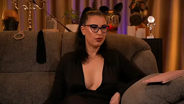 kelly kent online show from October 13, 10:32 pm