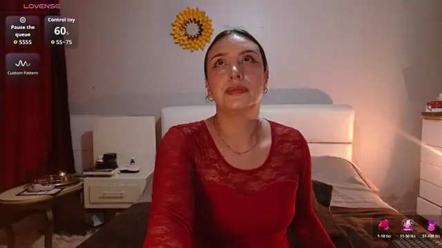 Freyja soh online show from February 16, 9:55 pm