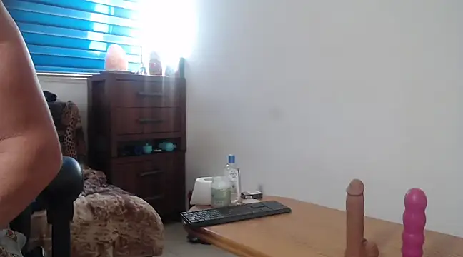 0anal21 online show from March 19, 2:24 pm