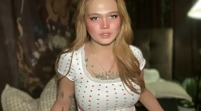 Claire Brooke online show from February 15, 7:06 pm