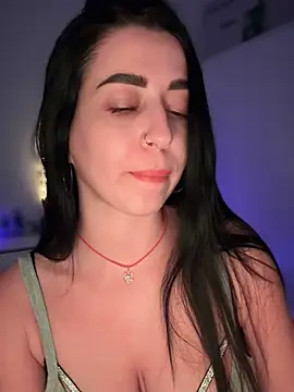 Emylia online show from December 9, 10:52 pm