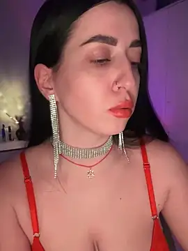 Emylia online show from December 31, 11:28 pm