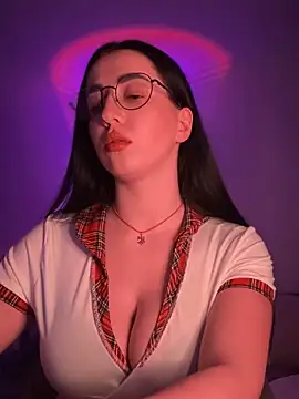 Emylia online show from February 18, 11:41 pm