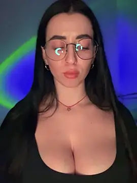 Emylia online show from November 30, 9:41 pm