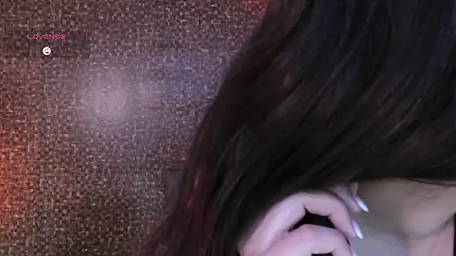 Snapshot of Apartment28 chatting on July 2, 2:33 am Apartment28 online show from July 2, 2:33 am