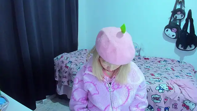 Akane-Mou online show from November 27, 2:35 am