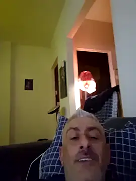 Snapshot of cuci45 chatting on February 7, 10:57 pm cuci45 online show from February 7, 10:57 pm