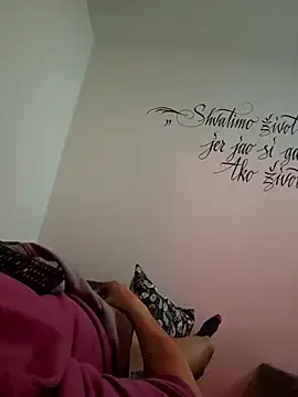 Snapshot of cuci45 chatting on February 28, 3:07 am cuci45 online show from February 28, 3:07 am