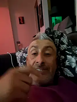 cuci45 online show from March 22, 10:13 pm