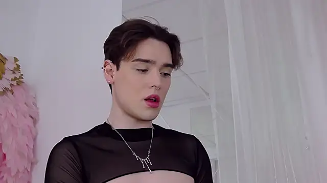 RobbyCharming online show from March 29, 4:34 am