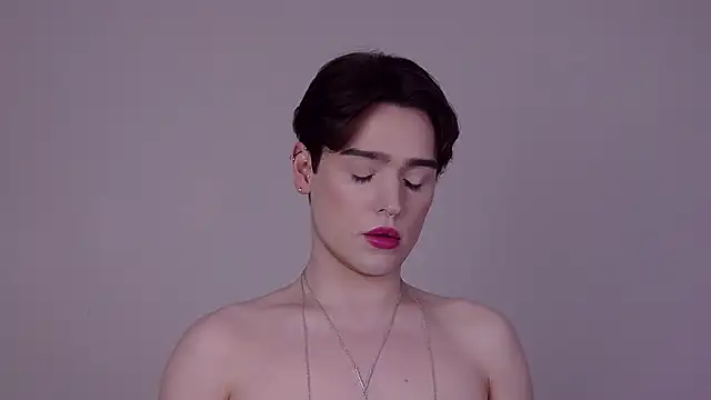 RobbyCharming online show from June 1, 7:21 am