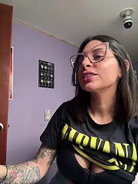 charlotte stevenss  online show from January 7, 2:41 pm