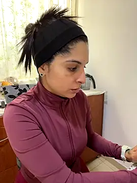 charlotte stevenss  online show from November 12, 3:23 pm