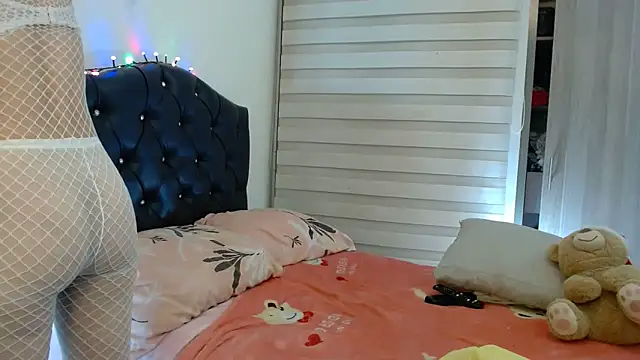 gooddes303salome online show from November 16, 4:18 am