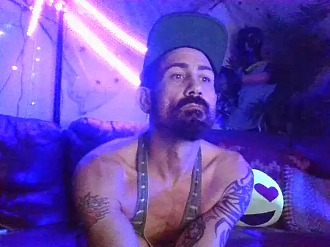 ItalianPapiDripDrip online show from February 5, 10:51 am