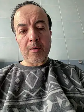 Snapshot of Maxi7hot chatting on February 14, 7:38 am Maxi7hot online show from February 14, 7:38 am