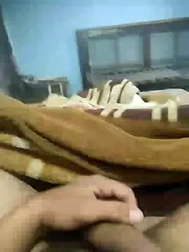 Snapshot of Deshilund9 chatting on December 7, 7:27 am Deshilund9 online show from December 7, 7:27 am