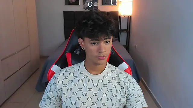 eren lord online show from February 7, 10:30 pm