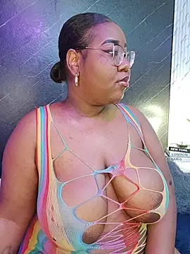 Darnellqueen online show from October 10, 3:49 am