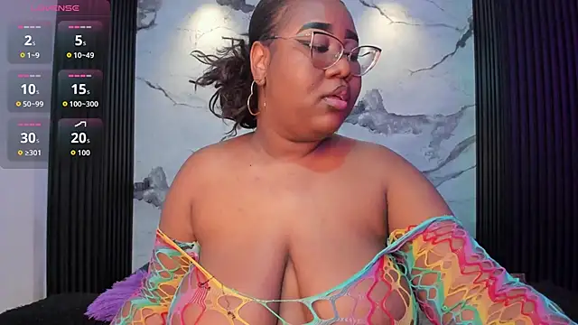 Darnellqueen online show from March 26, 6:41 am