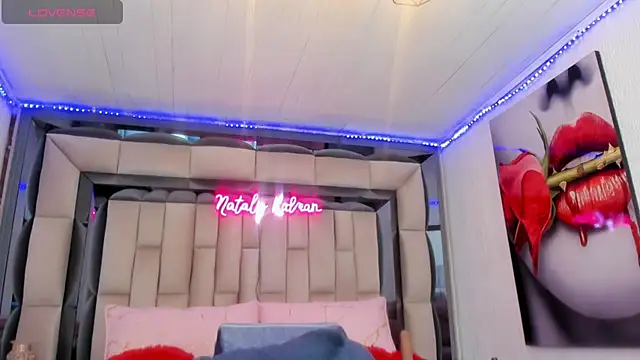 Snapshot of nataly_kydmann chatting on March 2, 7:43 am nataly kydmann online show from March 2, 7:43 am