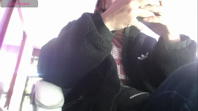 Laurel23  online show from January 22, 1:32 pm