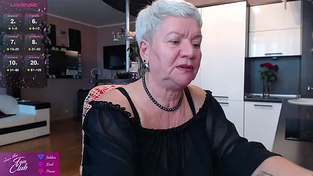 roxana brooks online show from October 7, 2:36 pm