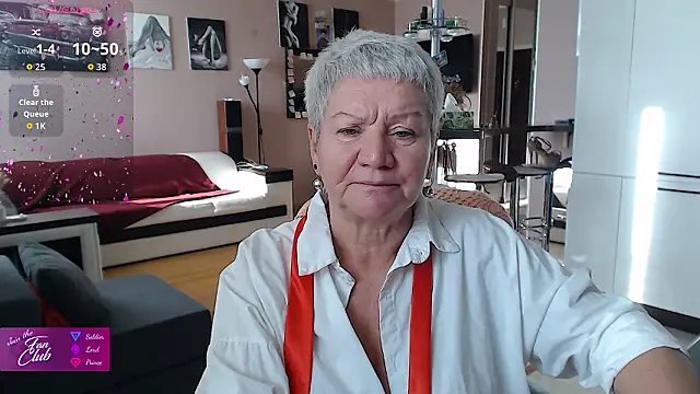 Snapshot of roxana_brooks chatting on February 13, 8:43 am roxana brooks online show from February 13, 8:43 am