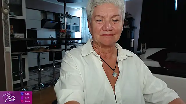 roxana brooks online show from June 23, 2:37 pm