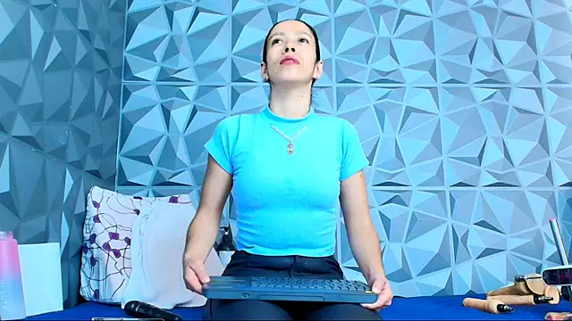 Snapshot of ANGELSEX_11 chatting on November 16, 7:41 pm ANGELSEX 11 online show from November 16, 7:41 pm