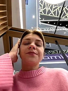 ValenciaShock online show from October 24, 7:05 am